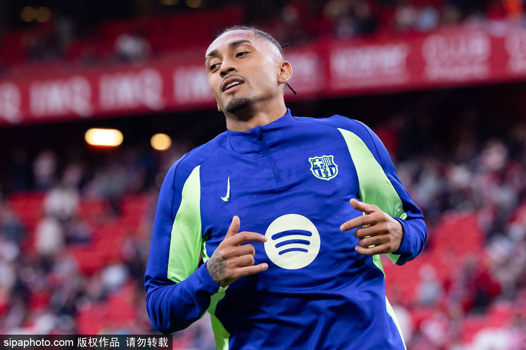 小保加足球_拉菲尼亚1亿欧转会传闻下的蓝红盛宴小保加足球！巴萨情怀vs曼联诱惑