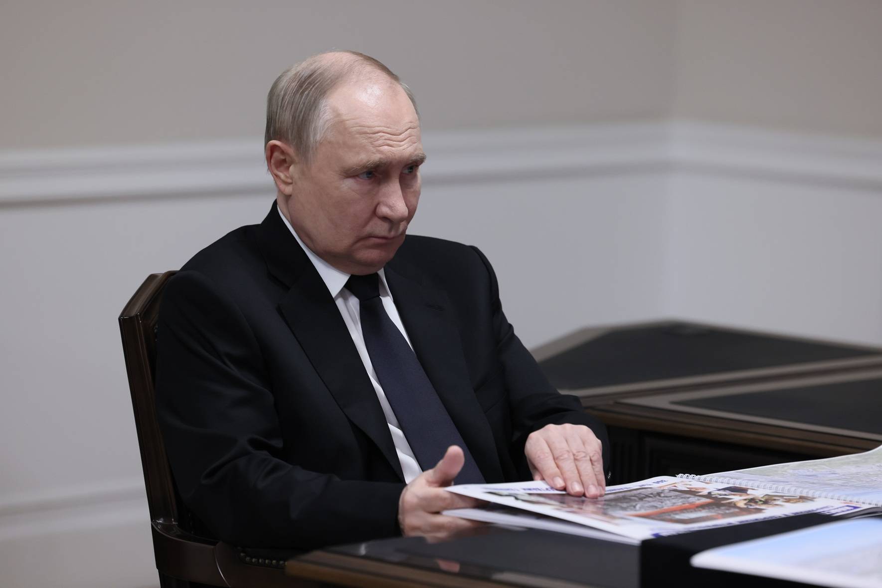 美洲杯2025_普京：俄罗斯被骗了！乌军：摧毁俄军“铠甲”防空导弹系统美洲杯2025，三架直升机！乌议会称正在起草选举相关法案