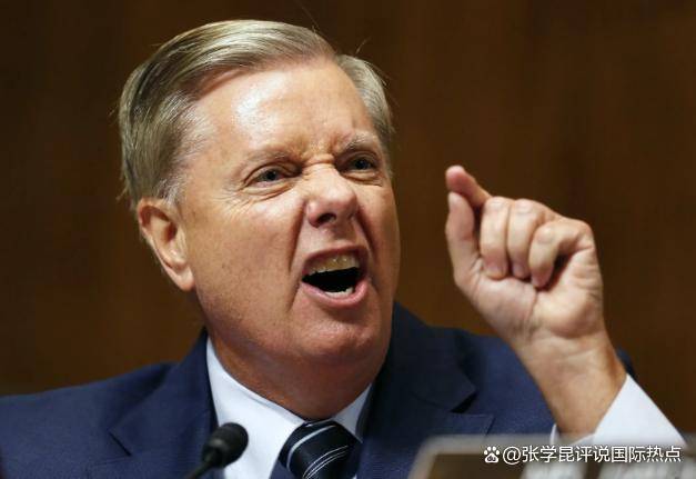 皇冠代理怎么拿_特朗普杀了个回马枪皇冠代理怎么拿,对中国加税500%?中国随时收回甜枣奉上巴掌