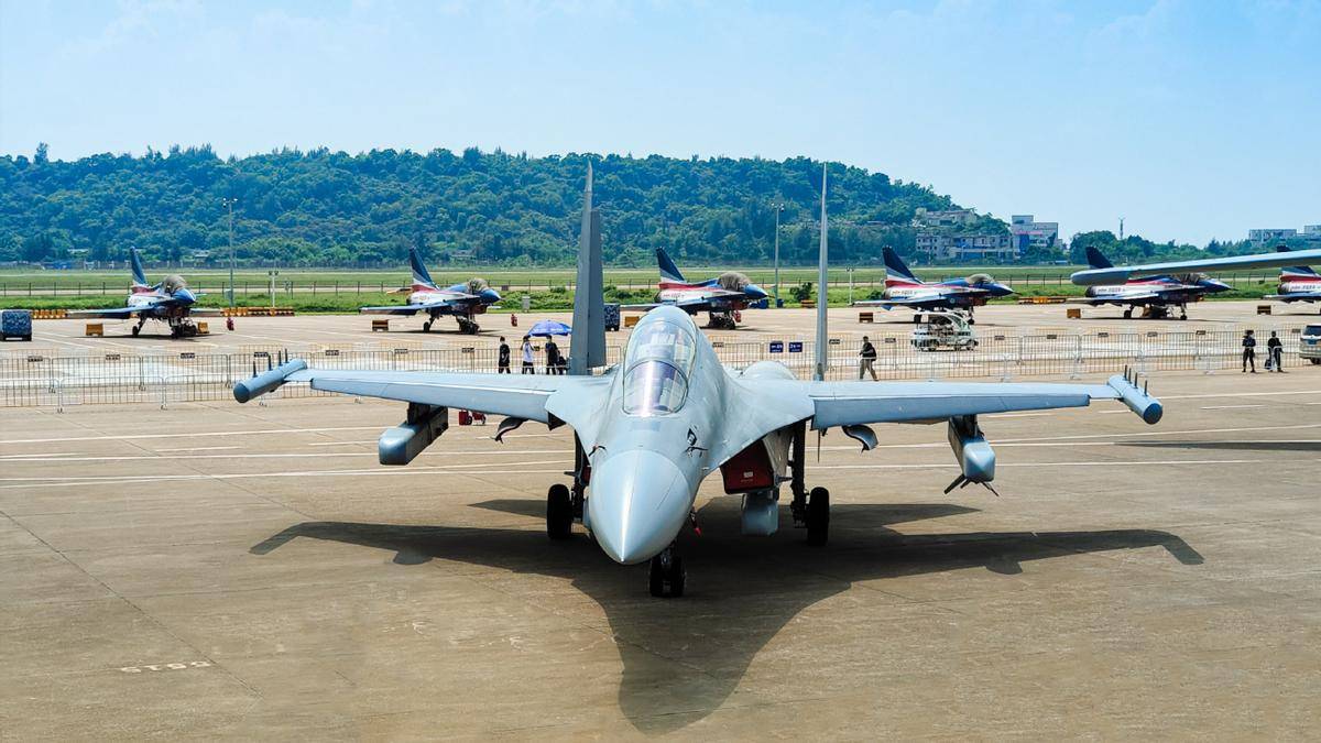 皇冠信用网怎么申请_不惜代价的成果！美媒：歼-15DT完全摆脱束缚皇冠信用网怎么申请，悄然超越EA-18G？