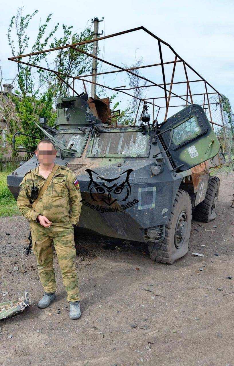 皇冠足球平台代理_一夜间战局突变皇冠足球平台代理，机器人冲锋，乌军9支精锐旅反击，俄军迎来噩耗