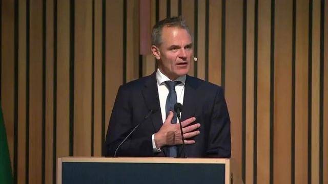 皇冠足球比分_美国白宫高官之妻、保守派网红社媒发帖暗示美国要“拿下格陵兰岛”皇冠足球比分，丹麦驻美大使发声：我们希望丹麦的领土完整能得到充分的尊重