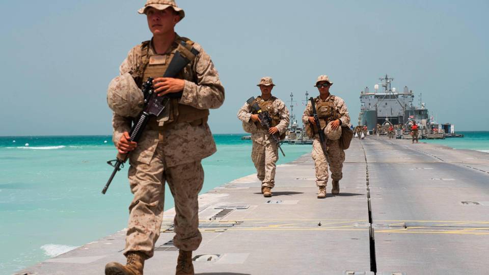 皇冠官网_特朗普暗示中俄“共治天下”皇冠官网，入局之前必须谨慎