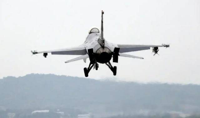 皇冠怎么代理_中美被爆黄海对峙皇冠怎么代理，不到24小时，特朗普发声：中国阵容太强大了